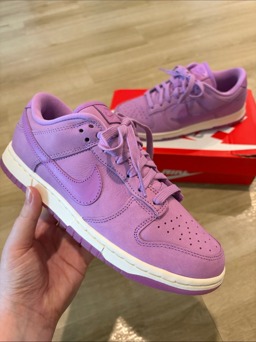 Nike dunk low fuchsia